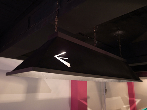 �r�����[�h�Ɩ��iPool&Darts EDGE�j